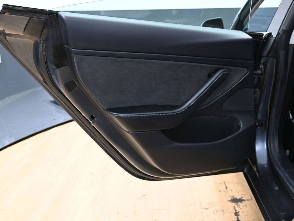 Used 2019 Tesla Model 3 Long Range image 42