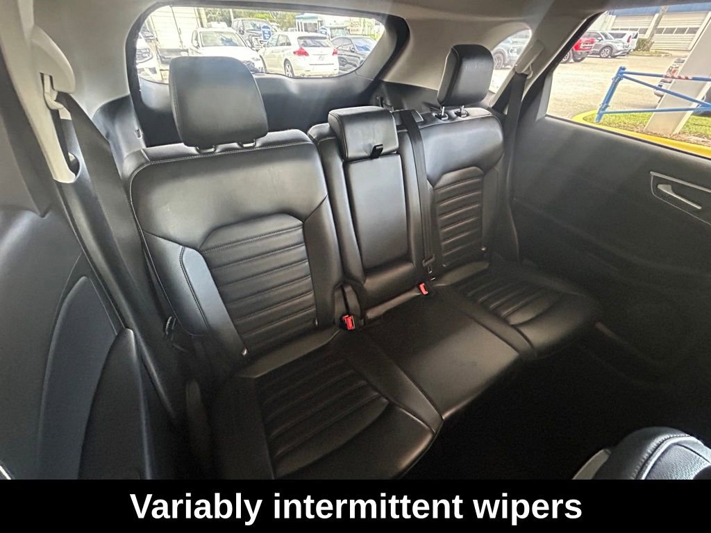 Used 2023 Ford Edge SEL image 25