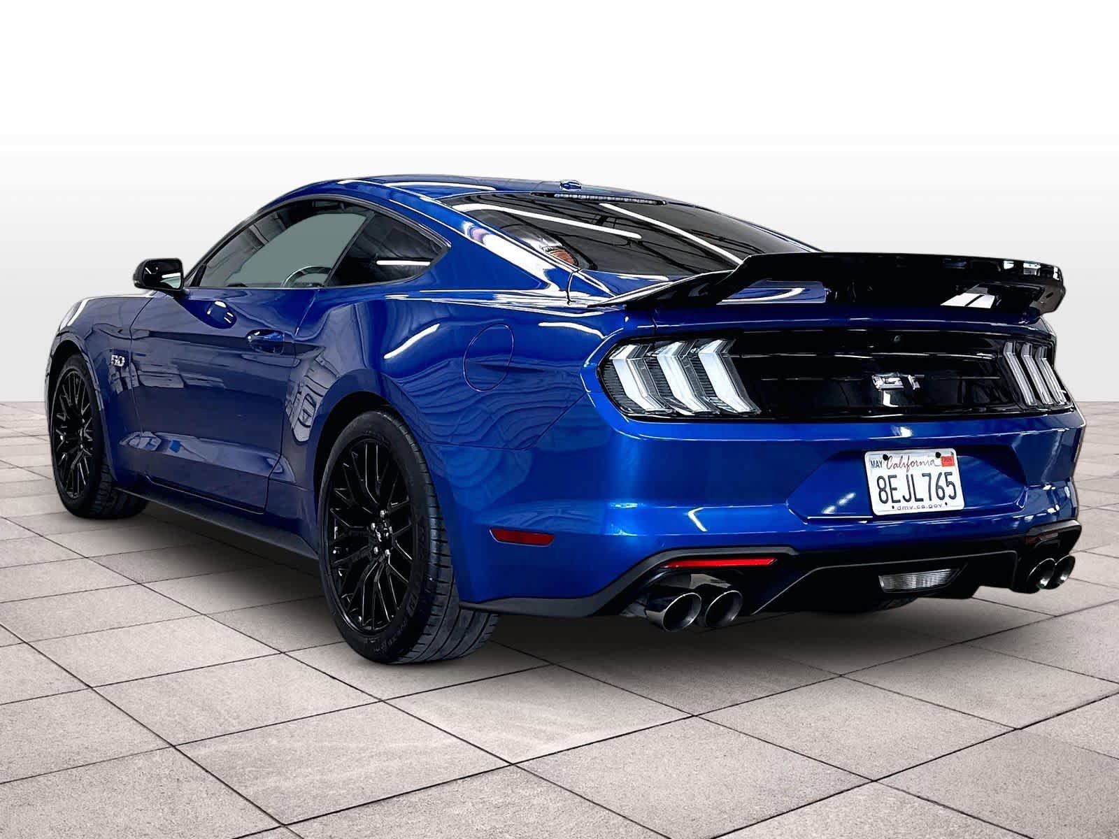 Used 2018 Ford Mustang GT Premium w/ GT Performance Package RWD image 7