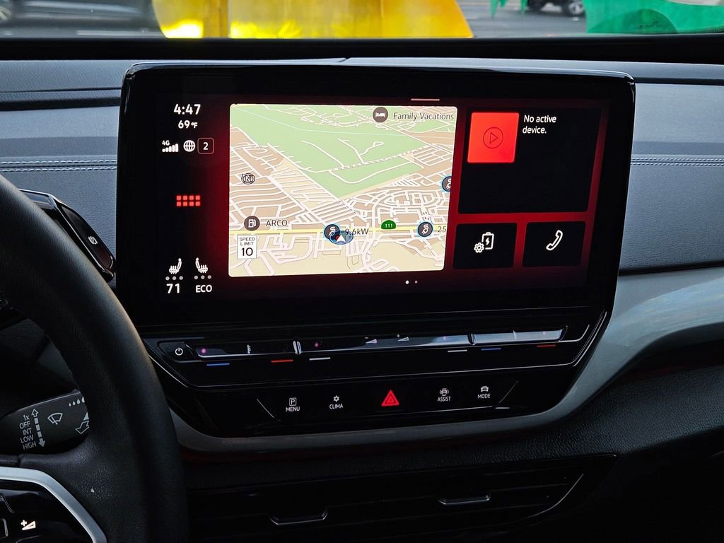 Used 2023 Volkswagen ID.4 S image 10