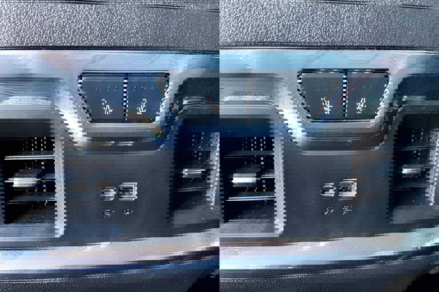 Used 2025 GMC Sierra 1500 Denali w/ Denali Reserve Package image 32