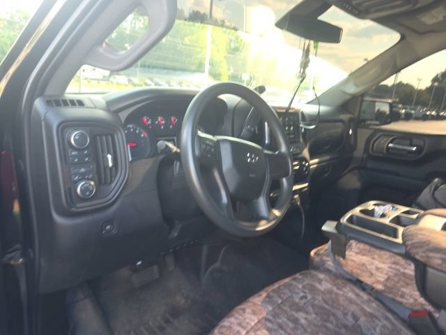 Used 2019 Chevrolet Silverado 1500 Custom Trail Boss w/ Custom Convenience Package AWD/4WD image 8