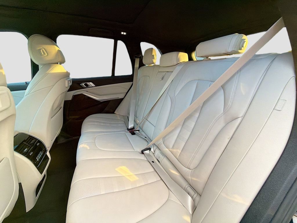 Used 2020 BMW X5 xDrive40i w/ Convenience Package image 21