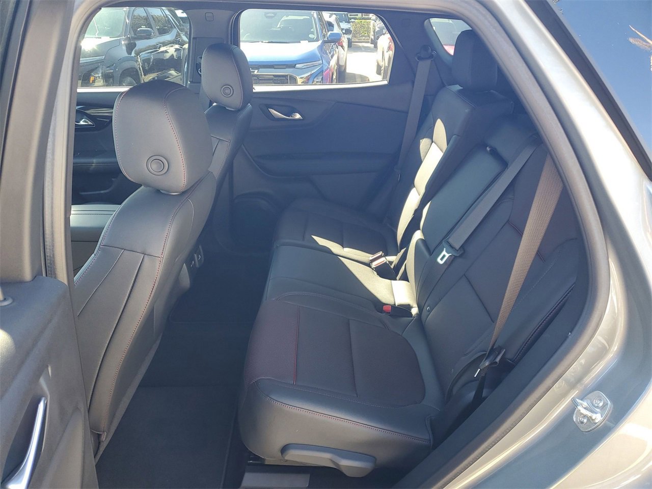 Used 2025 Chevrolet Blazer RS w/ Driver Confidence II Package image 12