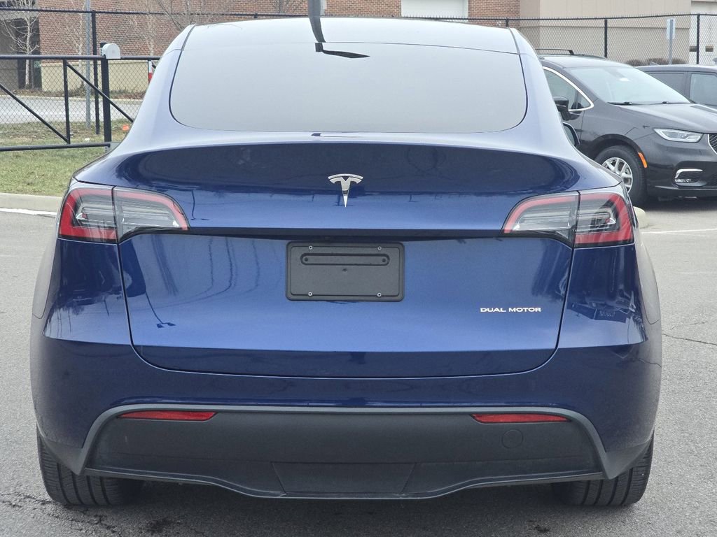 Used 2024 Tesla Model Y Long Range image 12