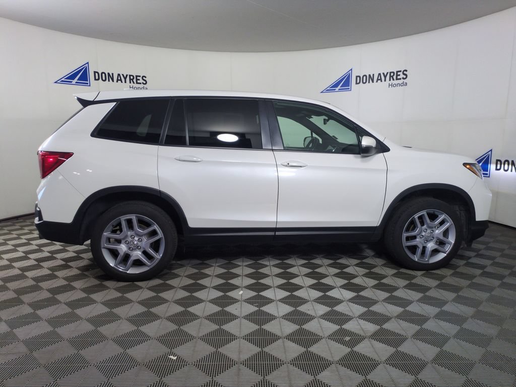 Used 2024 Honda Passport EX-L image 7