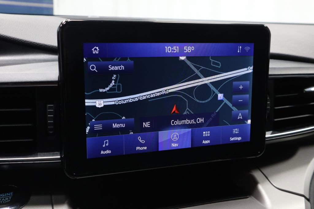 Certified 2022 Ford Explorer XLT w/ Equipment Group 202A image 3