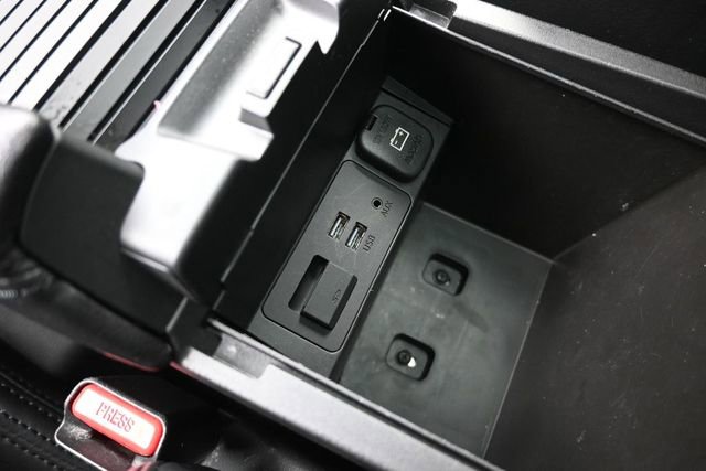 Used 2017 MAZDA MAZDA6 Touring w/ Touring Premium Package FWD image 17