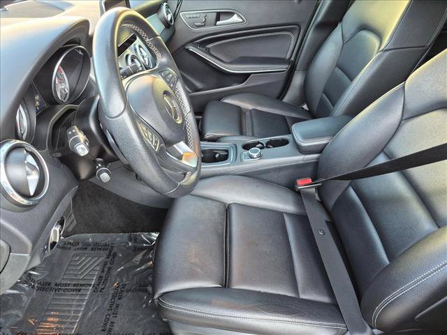 Used 2017 Mercedes-Benz GLA 250 4MATIC image 14