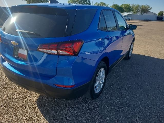 Used 2024 Chevrolet Equinox LS w/ LS Convenience Package FWD image 6