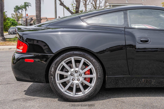 Used 2005 Aston Martin Vanquish S RWD image 10
