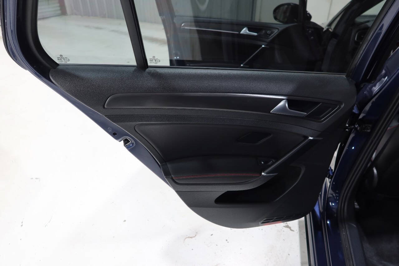 Used 2019 Volkswagen GTI Autobahn FWD image 32