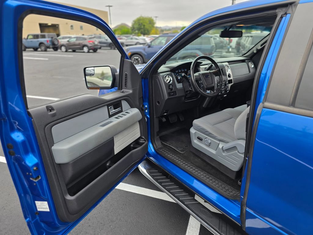 Used 2013 Ford F150 XLT w/ XLT Chrome Pkg AWD/4WD image 35