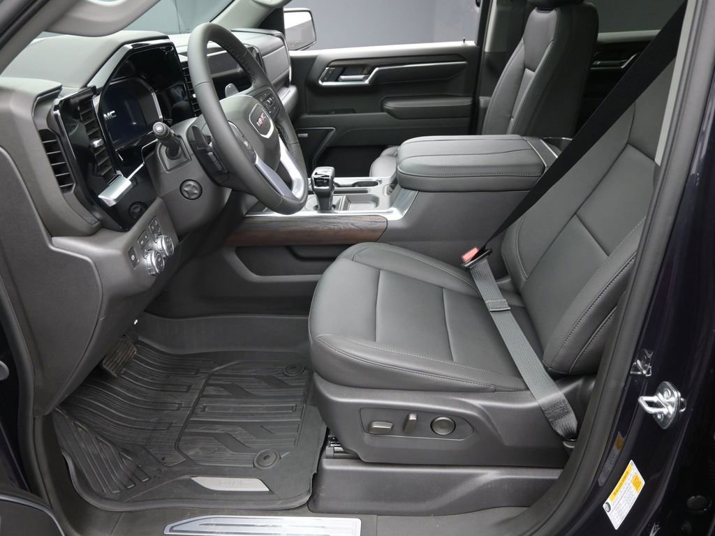 New 2026 GMC Sierra 1500 SLT w/ SLT Premium Plus Package image 17