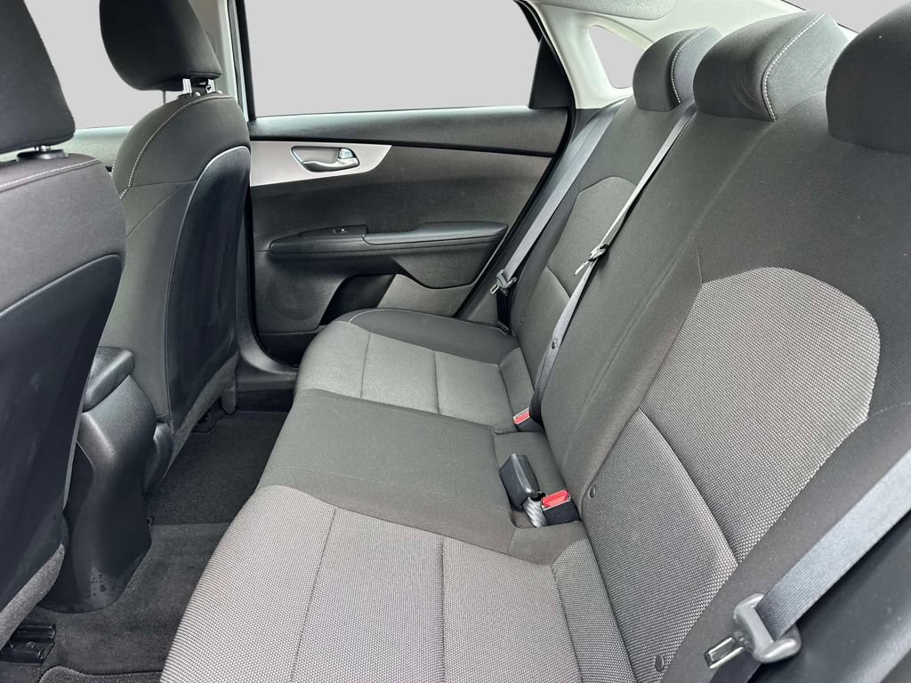 Used 2023 Kia Forte LXS FWD image 10