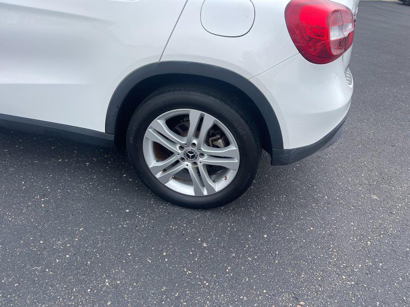 Used 2018 Mercedes-Benz GLA 250 w/ Premium Package image 6