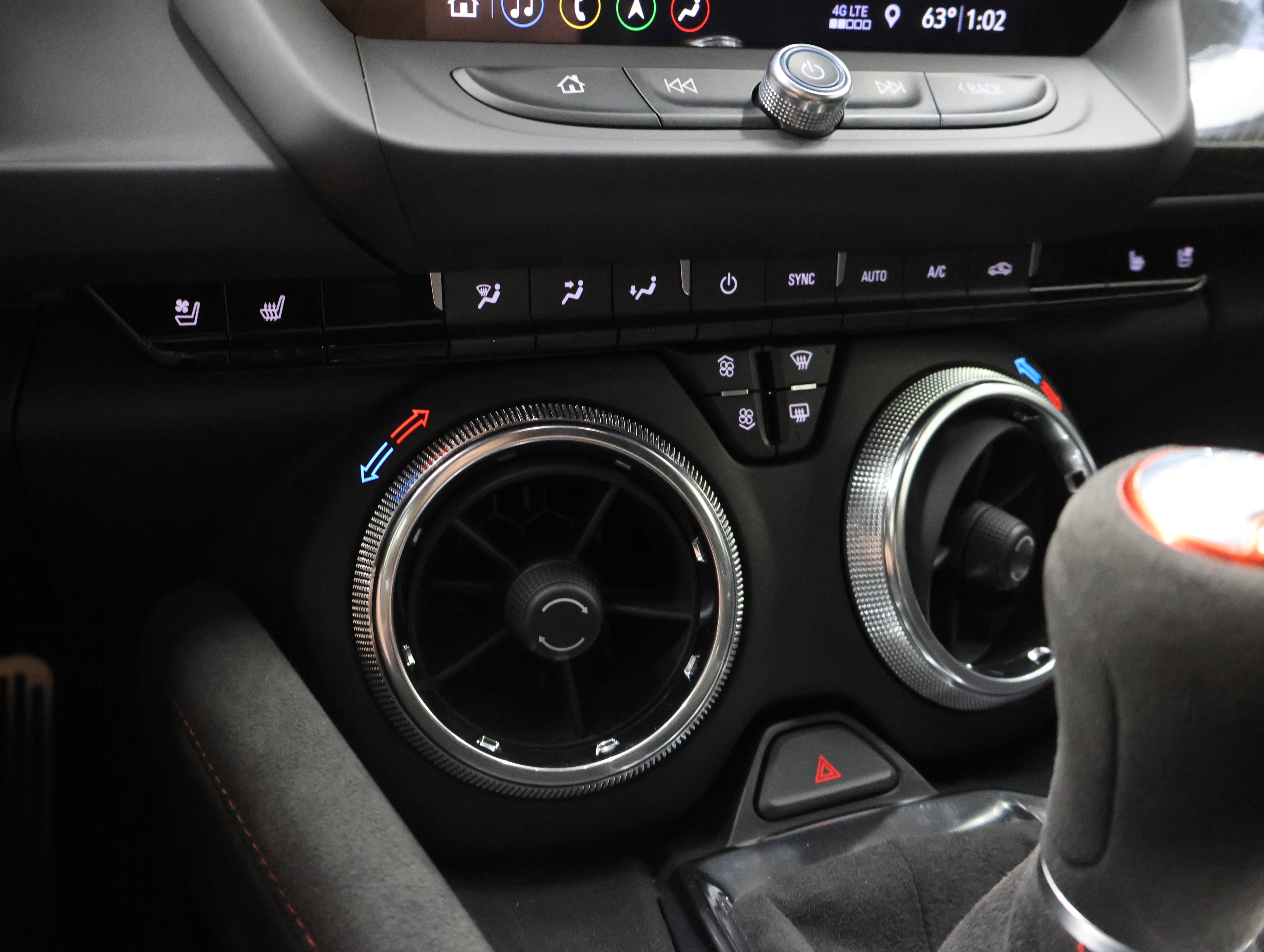 Used 2019 Chevrolet Camaro ZL1 RWD image 37