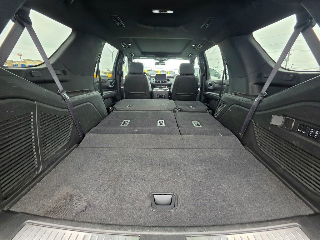 Used 2021 Chevrolet Tahoe Z71 w/ Z71 Signature Package AWD/4WD image 12