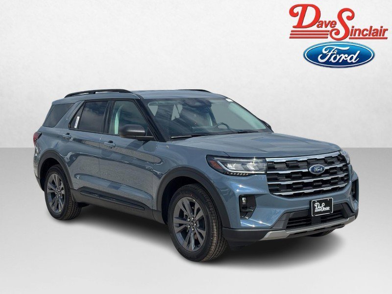 New 2026 Ford Explorer Active AWD/4WD image 4