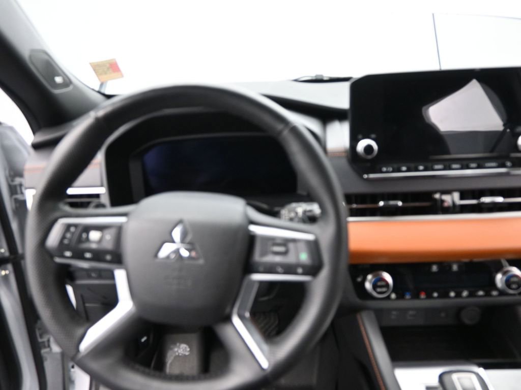 Used 2023 Mitsubishi Outlander SEL 40th Anniversary image 33