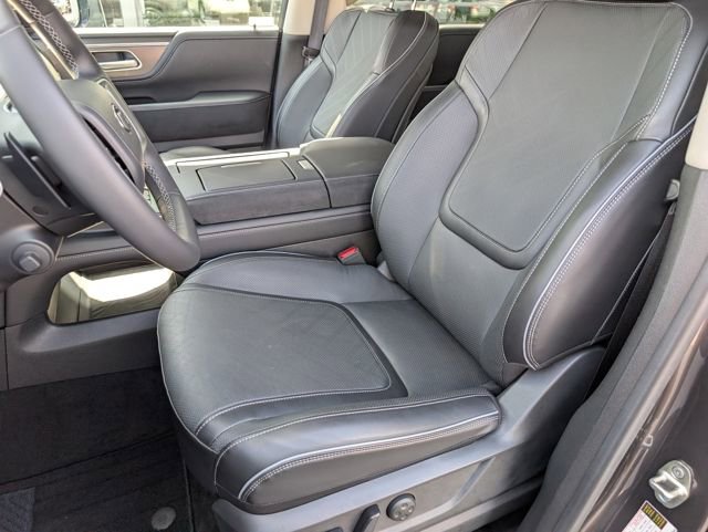 Used 2025 INFINITI QX80 Luxe w/ Exterior Package image 6