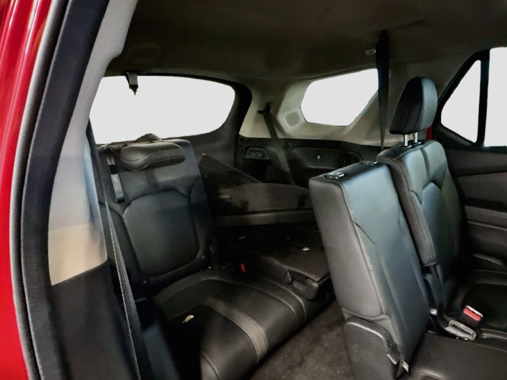Used 2025 Honda Pilot Touring image 31