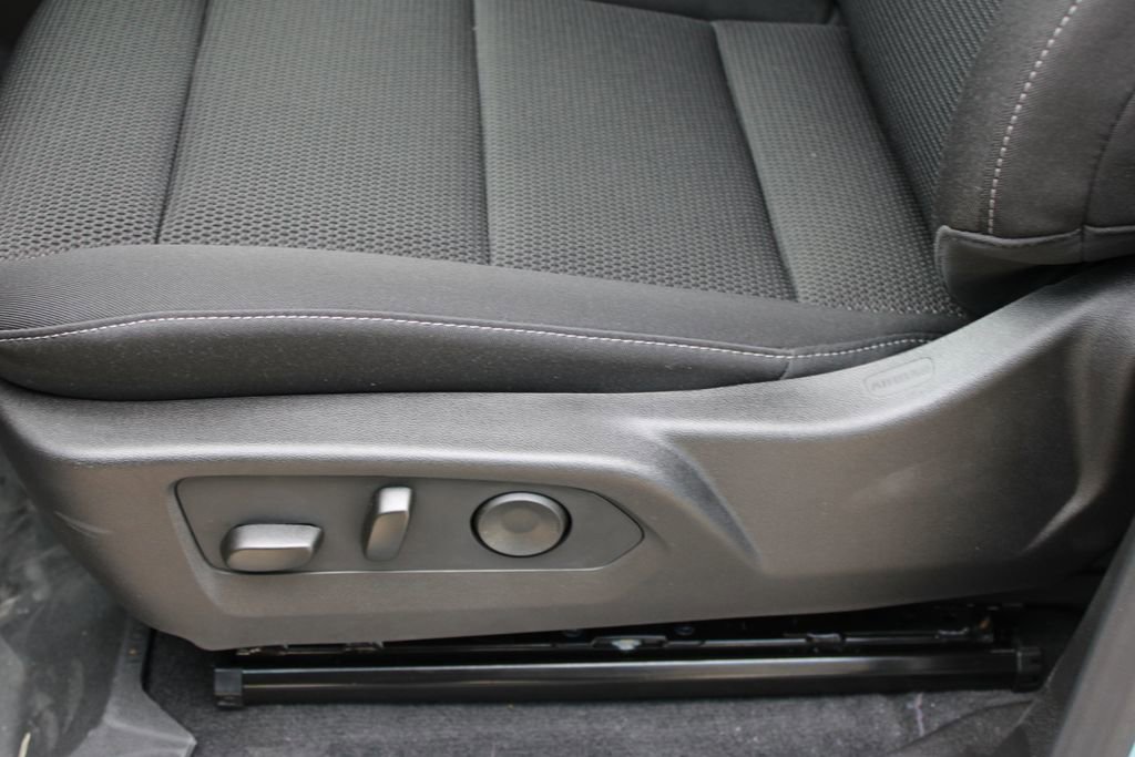 New 2026 Chevrolet Colorado LT image 17