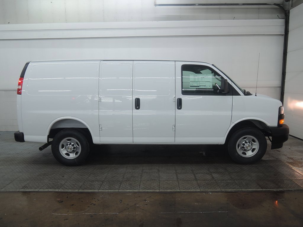 New 2026 Chevrolet Express 2500 w/ Driver Convenience Package image 2
