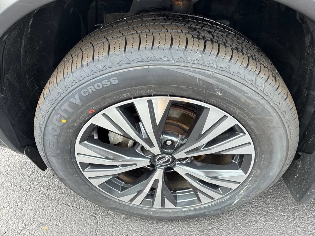 Certified 2023 Nissan Rogue SV AWD/4WD image 12