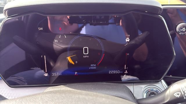 Used 2024 Chevrolet Trax LT image 14