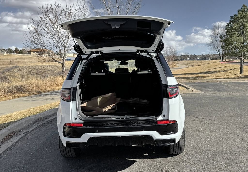 Used 2020 Land Rover Discovery Sport S R-Dynamic image 8