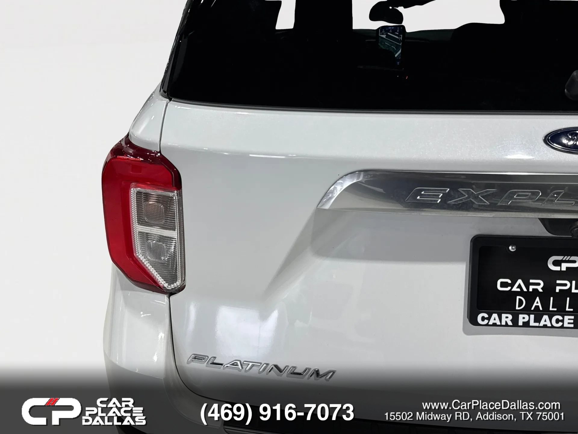 Used 2020 Ford Explorer Platinum w/ Premium Technology Package AWD/4WD image 19