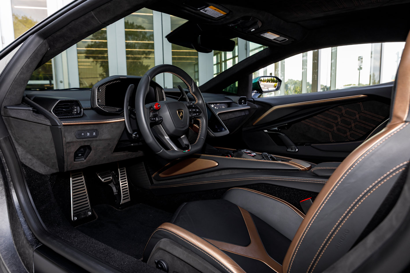 Used 2024 Lamborghini Revuelto AWD/4WD image 63
