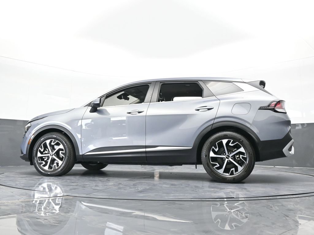 Used 2025 Kia Sportage EX image 60