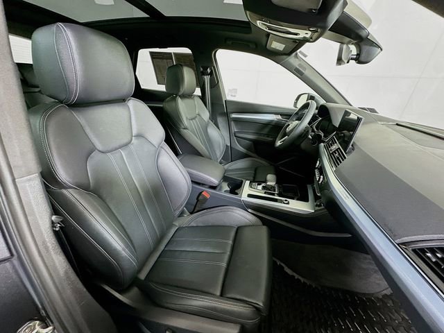 Used 2025 Audi Q5 Prestige image 31