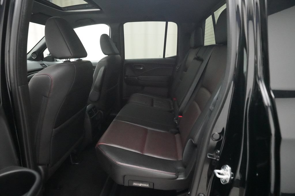 Used 2023 Honda Ridgeline Black Edition image 15