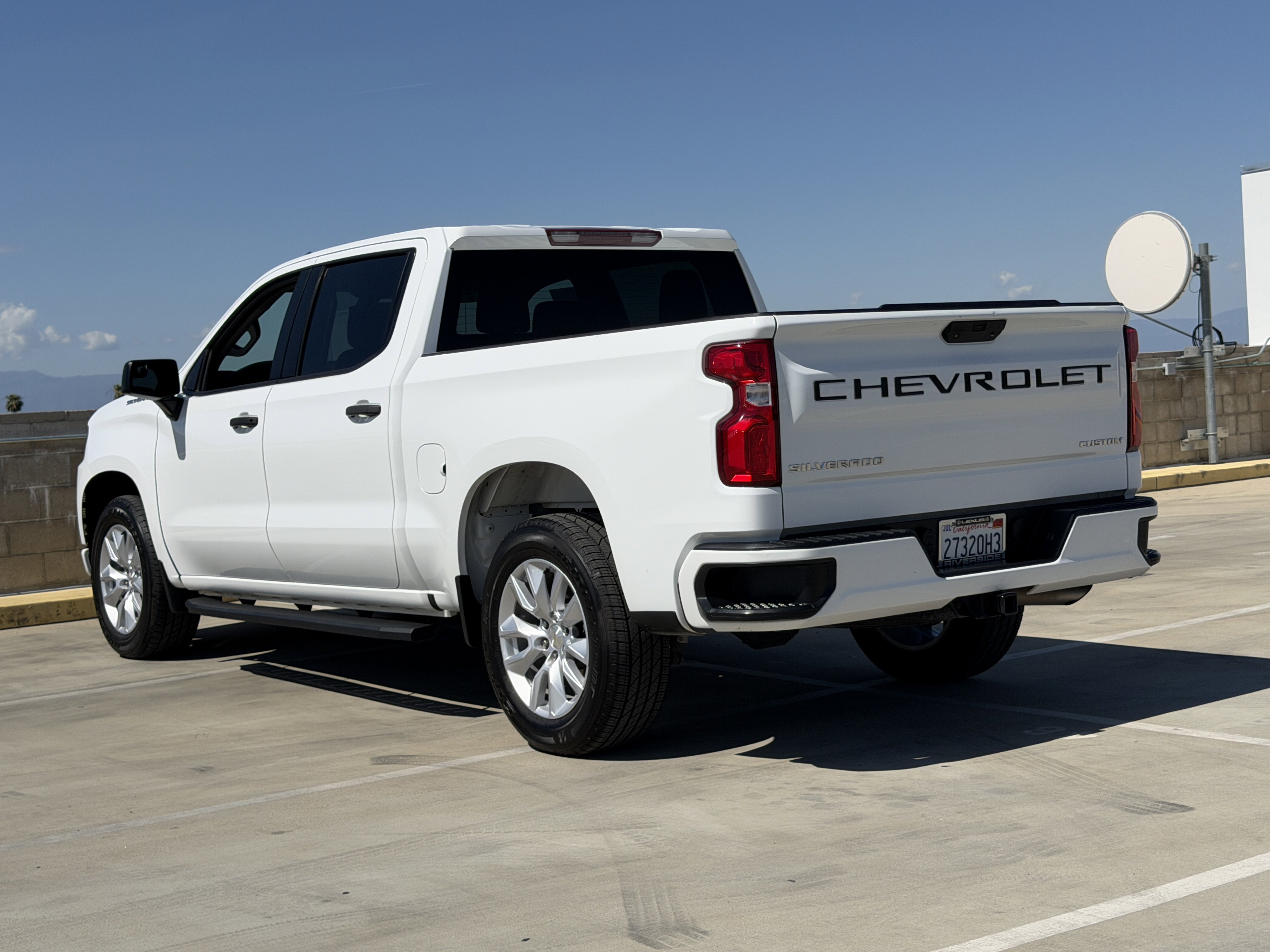 Used 2021 Chevrolet Silverado 1500 Custom RWD image 8