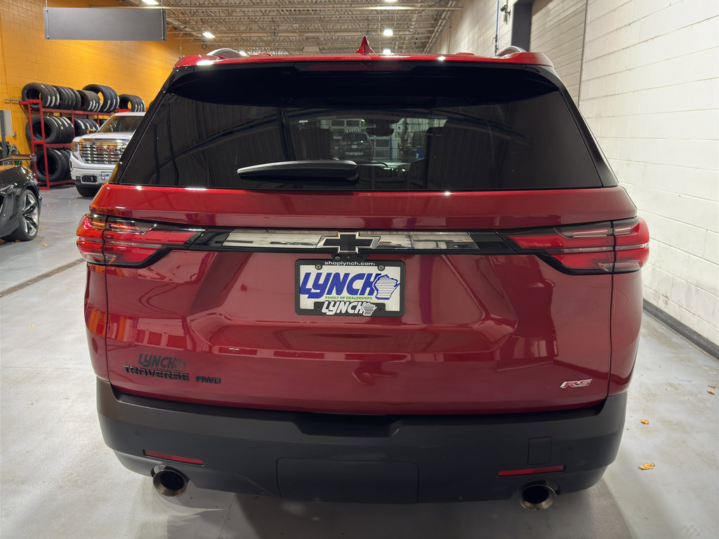 Used 2022 Chevrolet Traverse RS w/ LPO, Floor Liner Package image 5