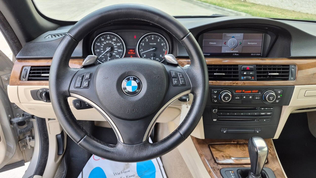 Used 2007 BMW 335i Convertible image 37