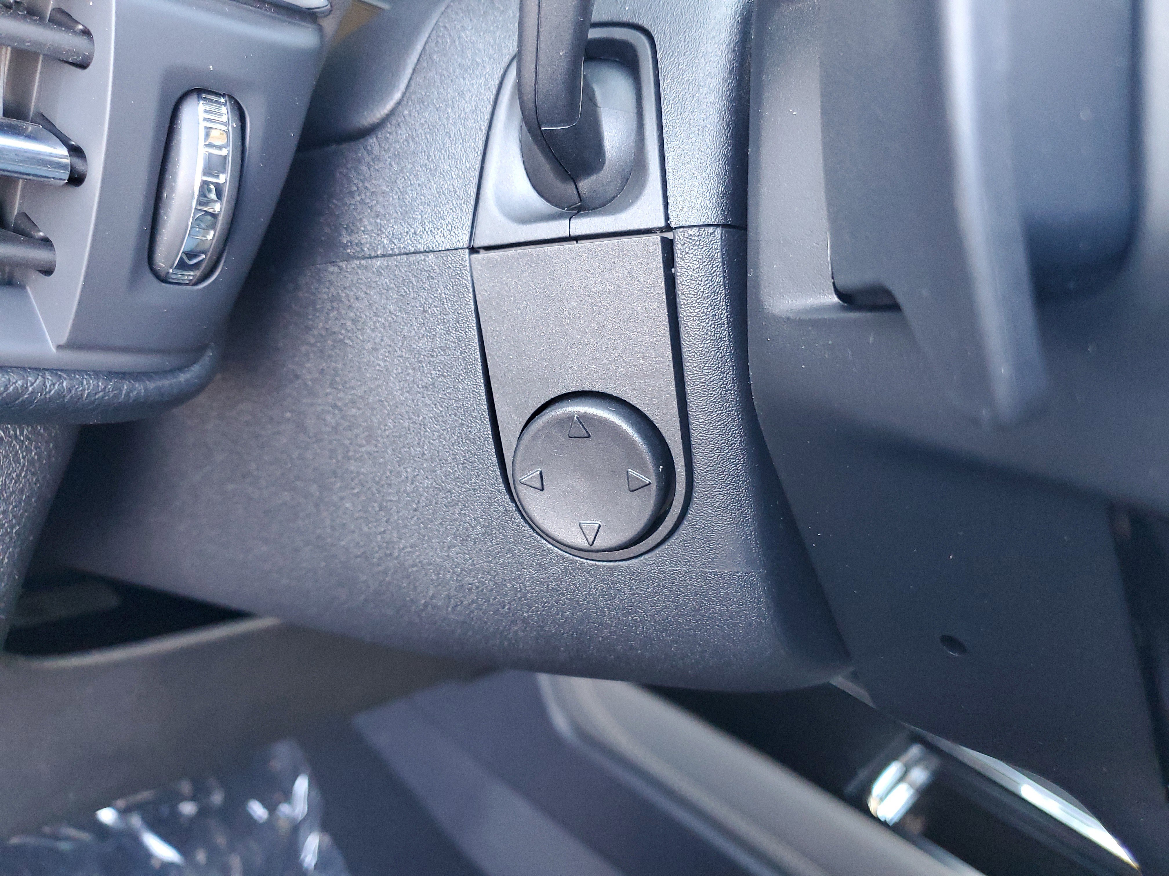 New 2026 Lincoln Corsair Premiere image 15