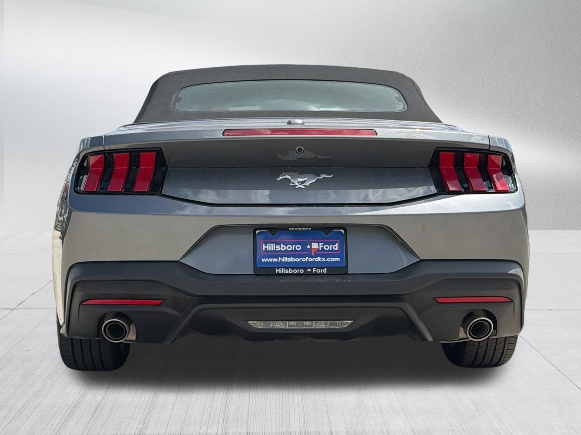Used 2026 Ford Mustang Premium RWD image 8