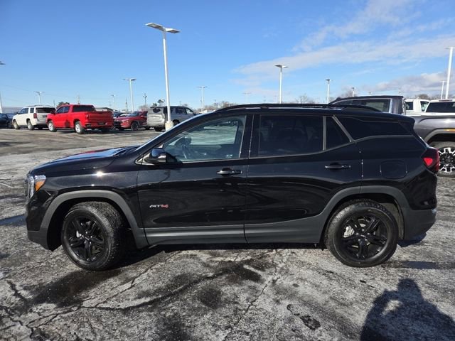 Used 2022 GMC Terrain AT4 image 24