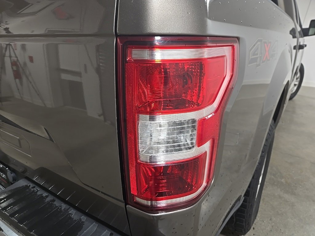 Used 2020 Ford F150 XLT image 9