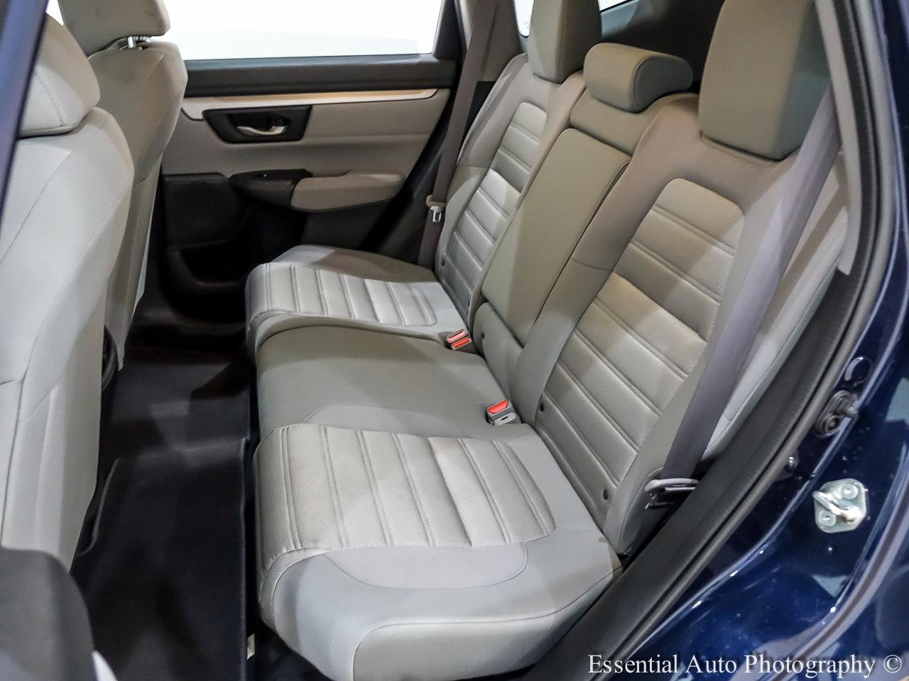 Used 2020 Honda CR-V LX image 16