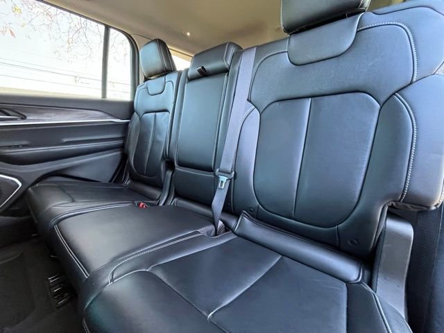 Used 2021 Jeep Grand Cherokee L Limited image 25