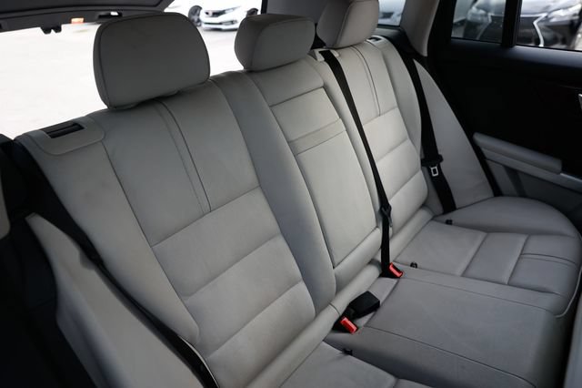 Used 2010 Mercedes-Benz GLK 350 2WD w/ Multimedia Pkg image 17