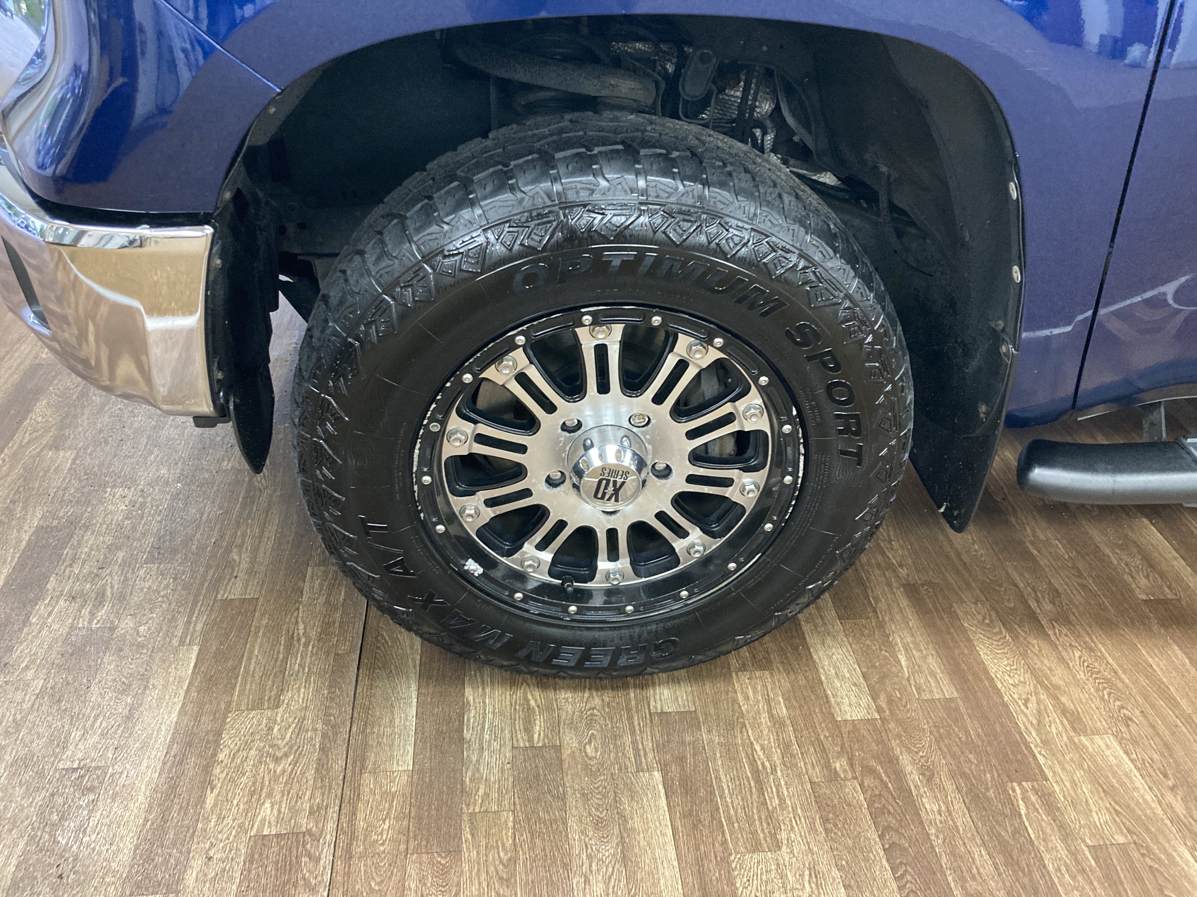 Used 2014 Toyota Tundra SR5 w/ SR5 Upgrade Package AWD/4WD image 8