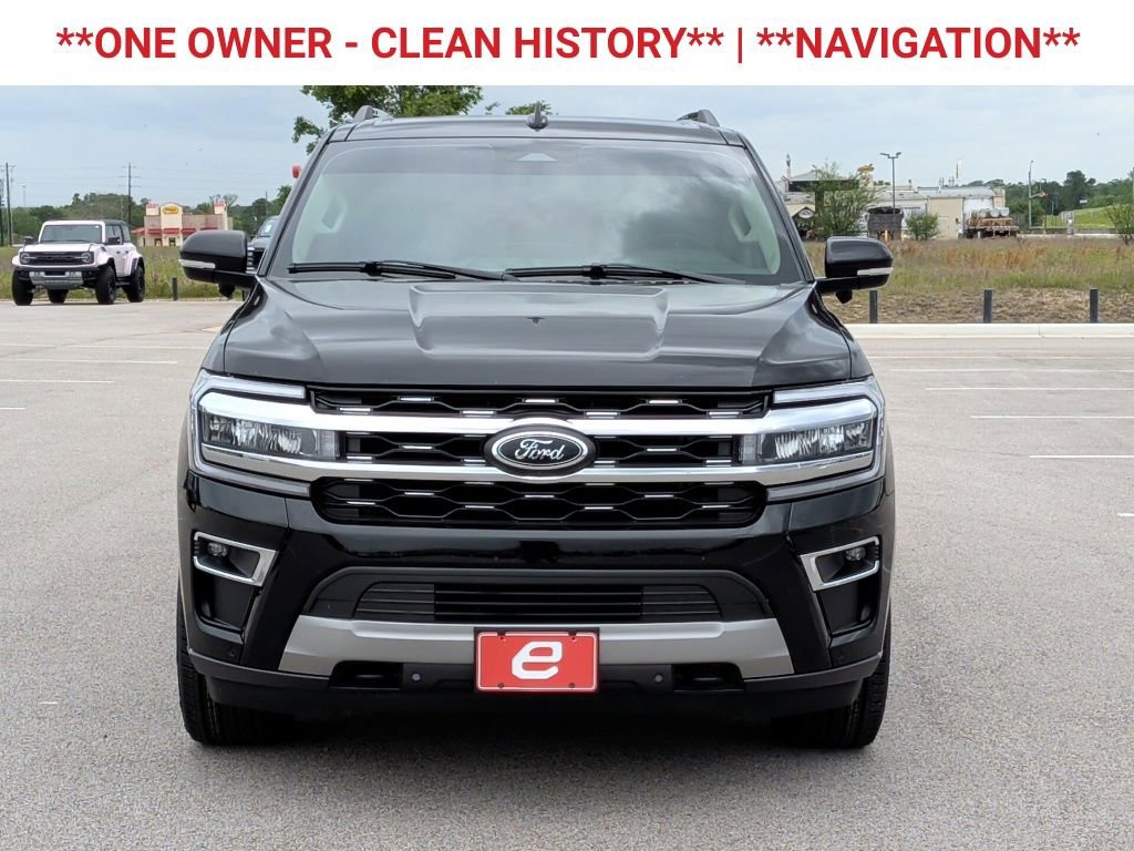 Used 2023 Ford Expedition Limited image 2
