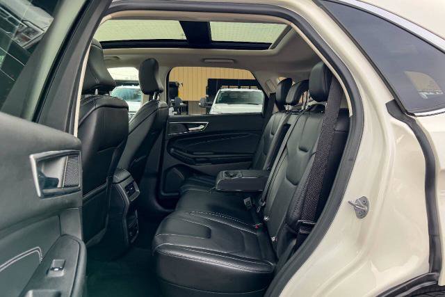 Certified 2022 Ford Edge Titanium image 16