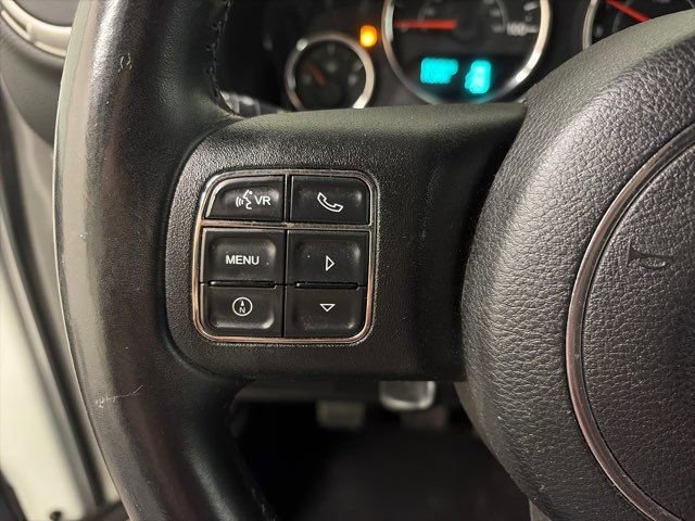 Used 2013 Jeep Wrangler Unlimited Rubicon w/ Connectivity Group image 19